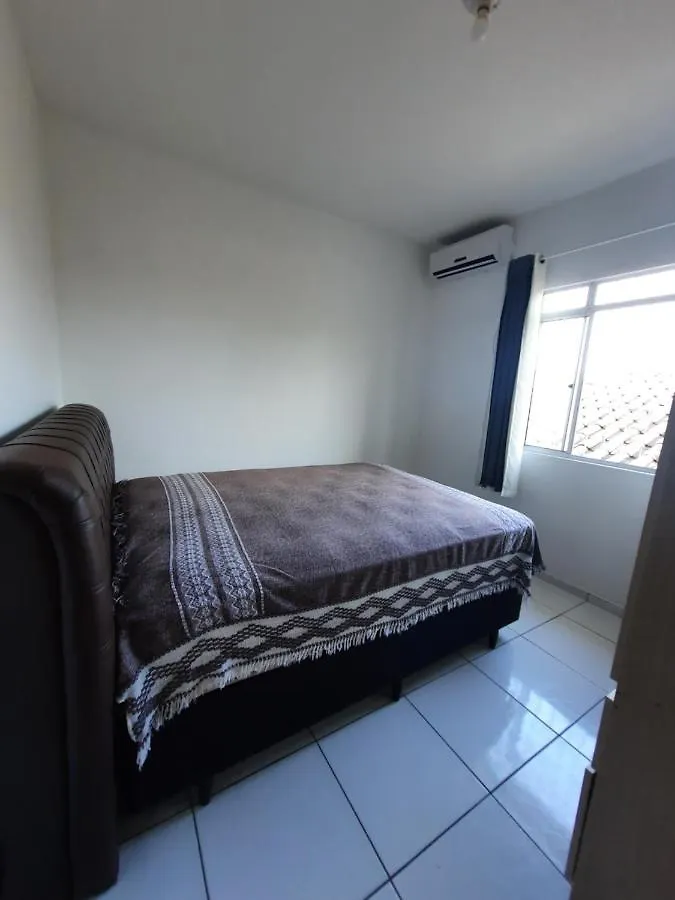Casa FLORIANÓPOLIS, Praia de PONTA DAS CANAS,2 0*, Florianópolis